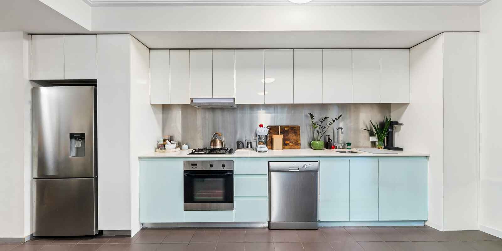 C202/5  Hunter Street Waterloo