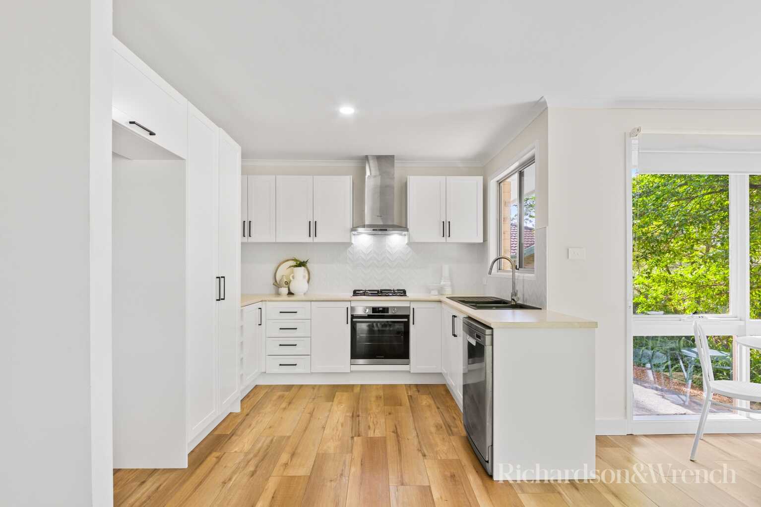 22 Warrawilla Road Wyoming 22 Warrawilla Road Wyoming