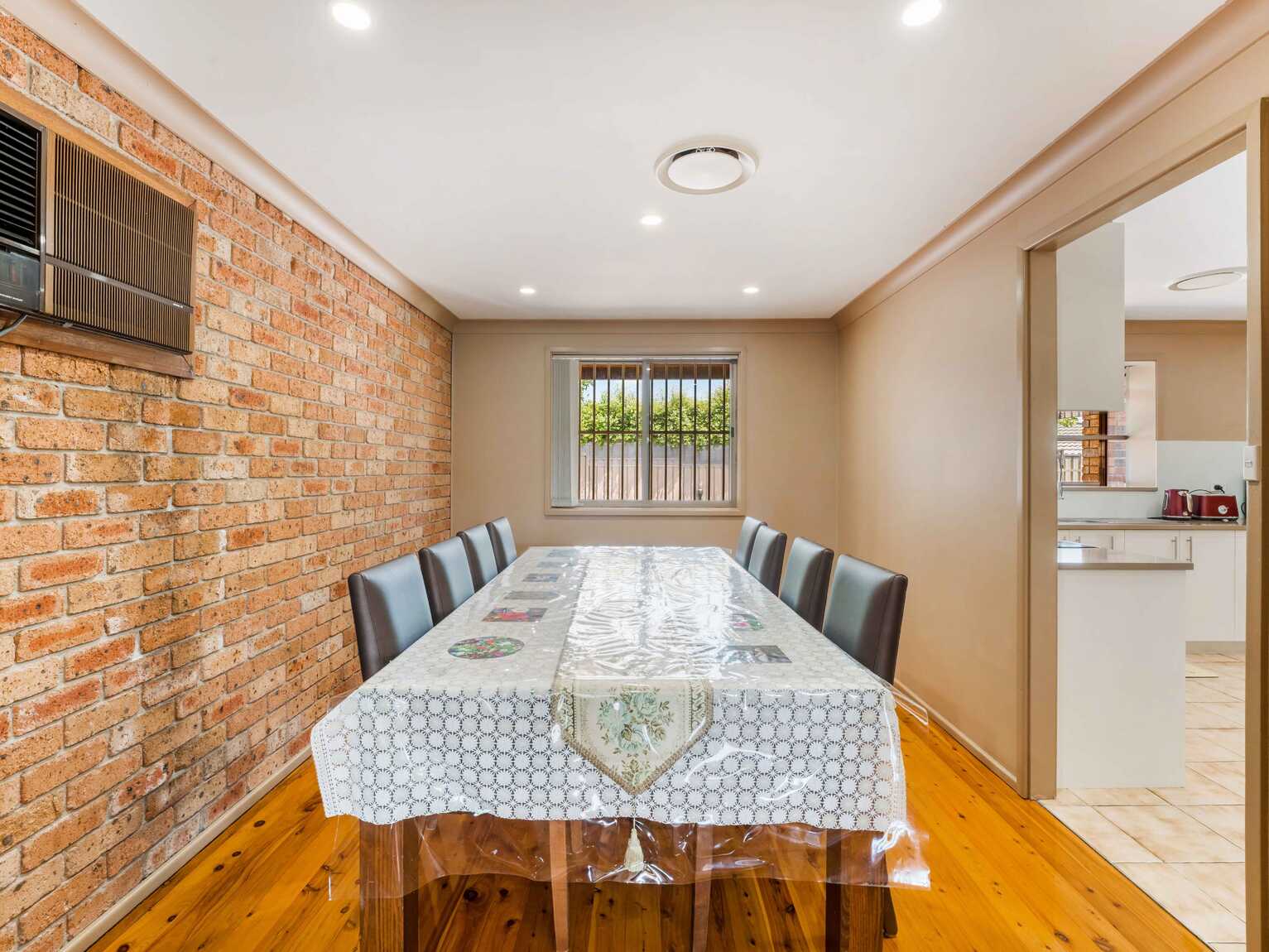 2 Barron Place Bossley Park 2 Barron Place Bossley Park