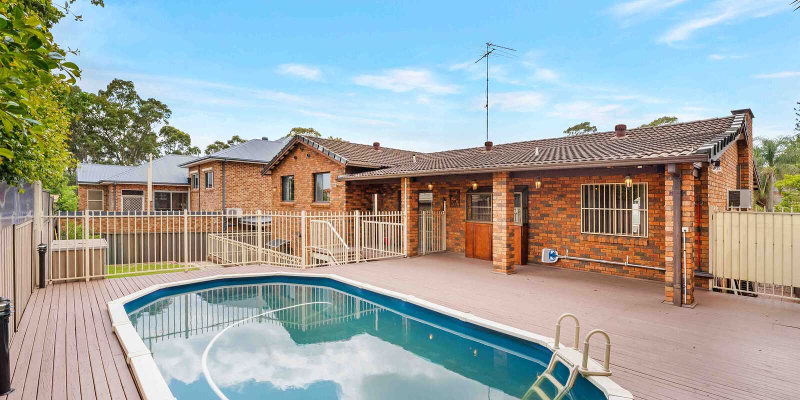 2 Barron Place Bossley Park 2 Barron Place Bossley Park