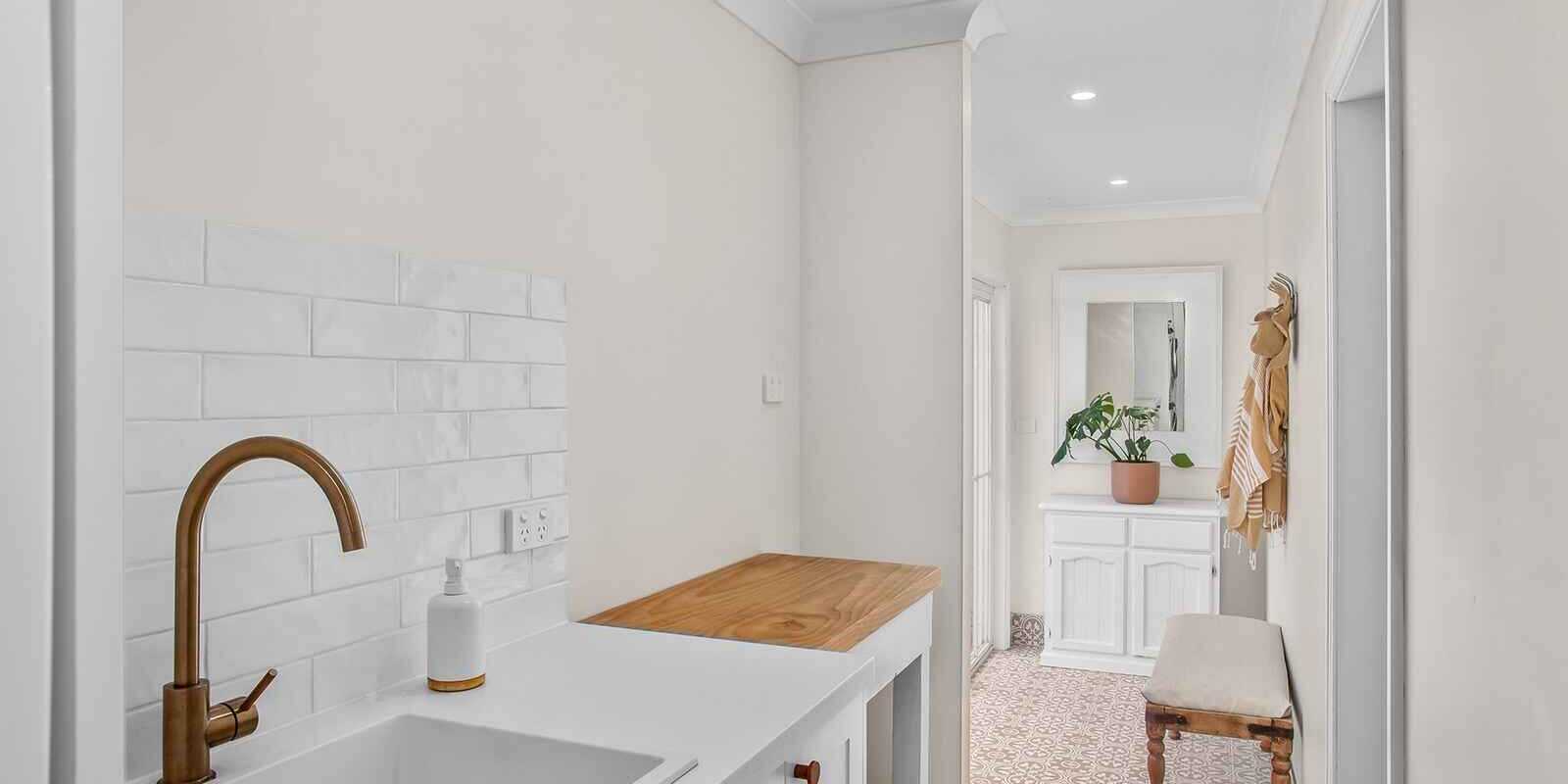 71 Middle Road Exeter 71 Middle Road Exeter