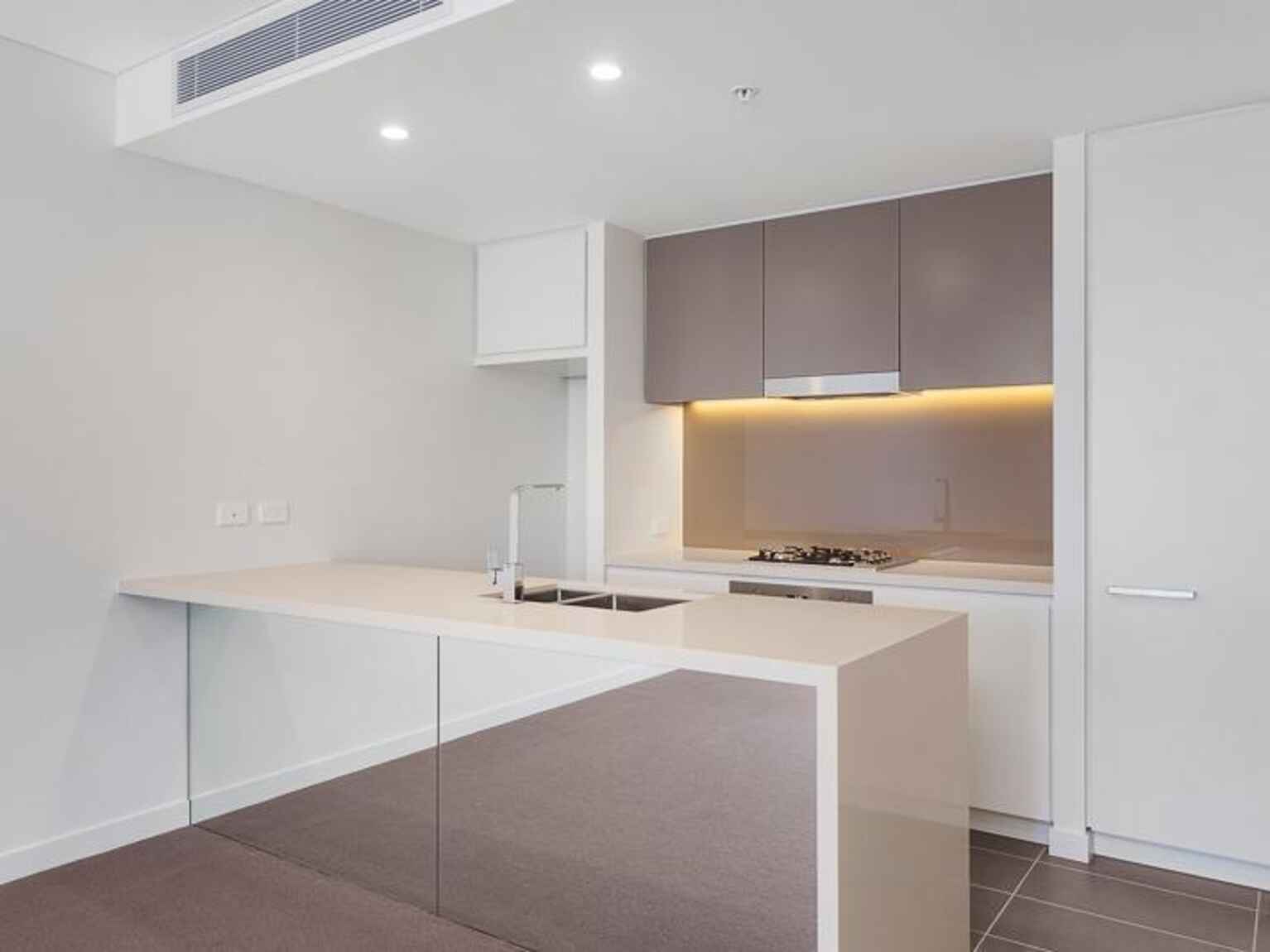 411/8 Sam Sing Street Waterloo