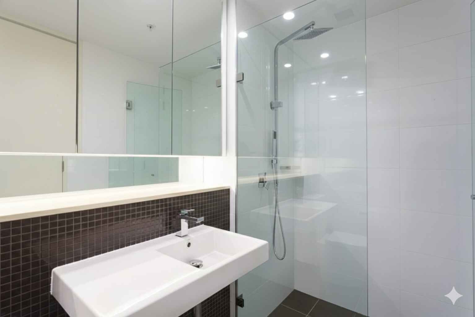 411/8 Sam Sing Street Waterloo