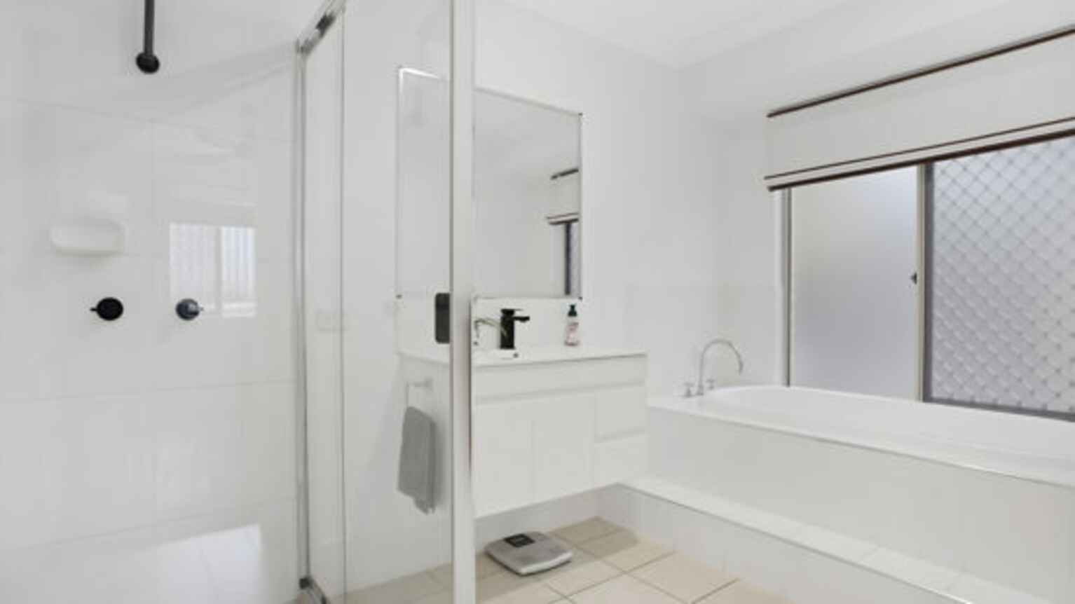 8 Kanuka Close Narangba 8 Kanuka Close Narangba