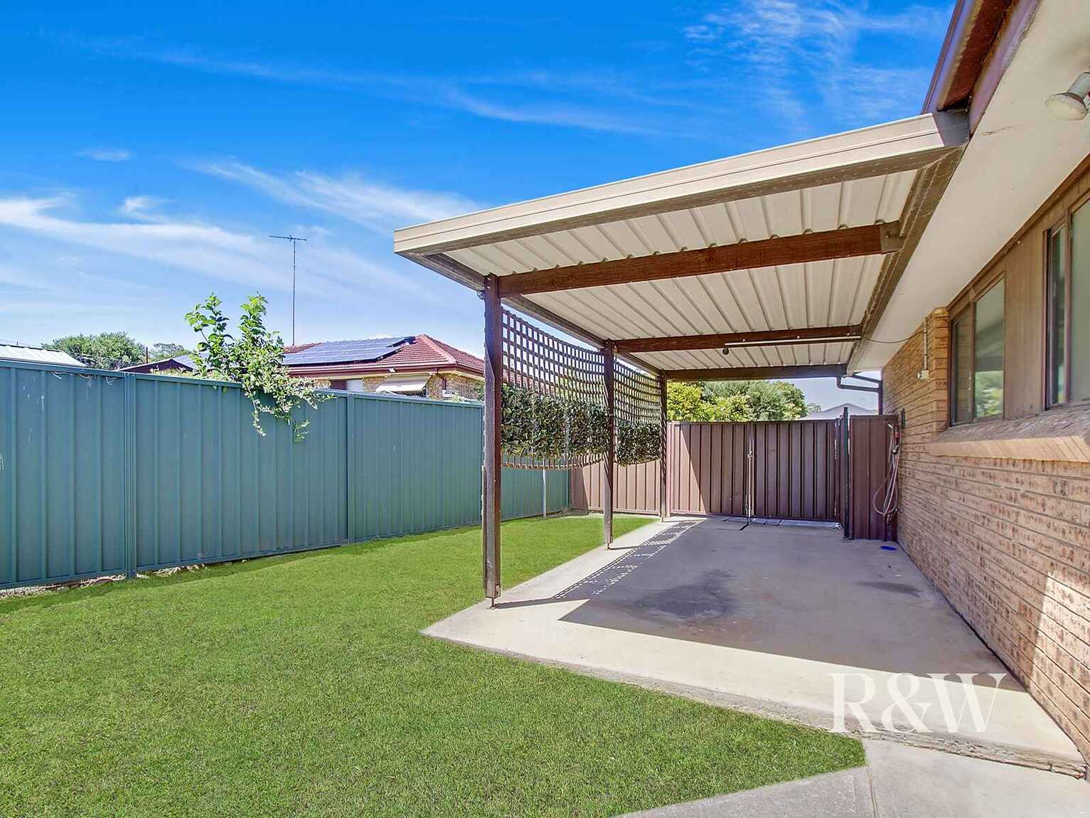 9 Dawn Close Lurnea 9 Dawn Close Lurnea