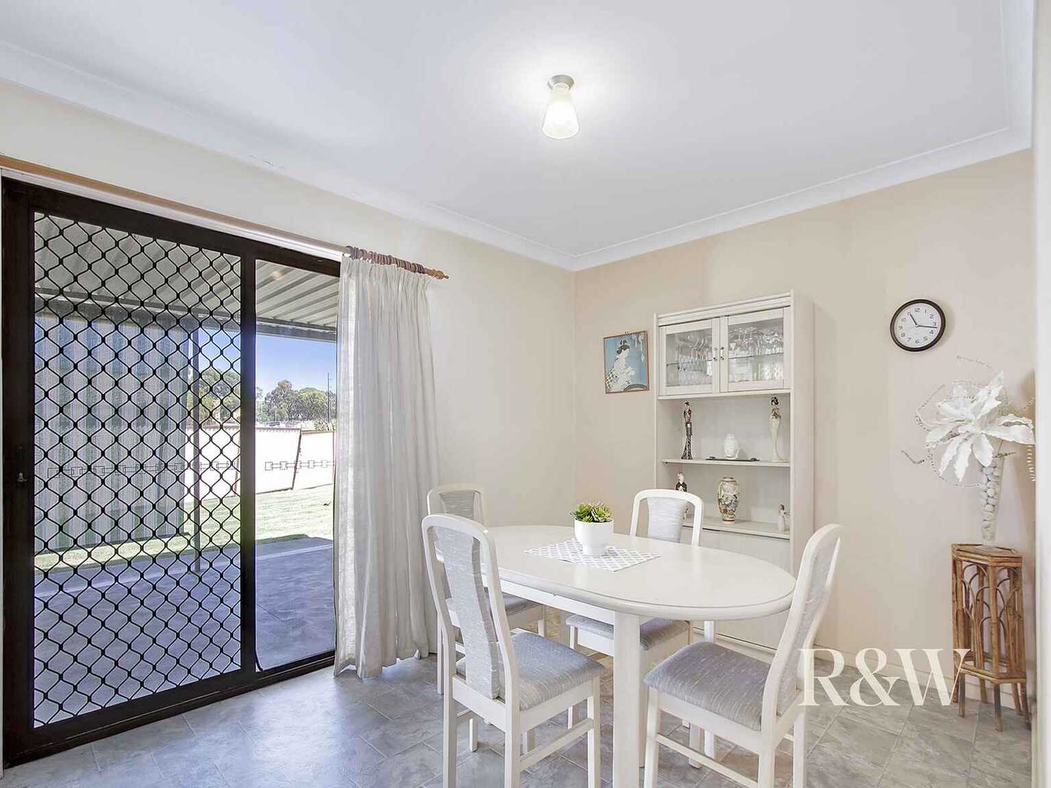 9 Dawn Close Lurnea 9 Dawn Close Lurnea