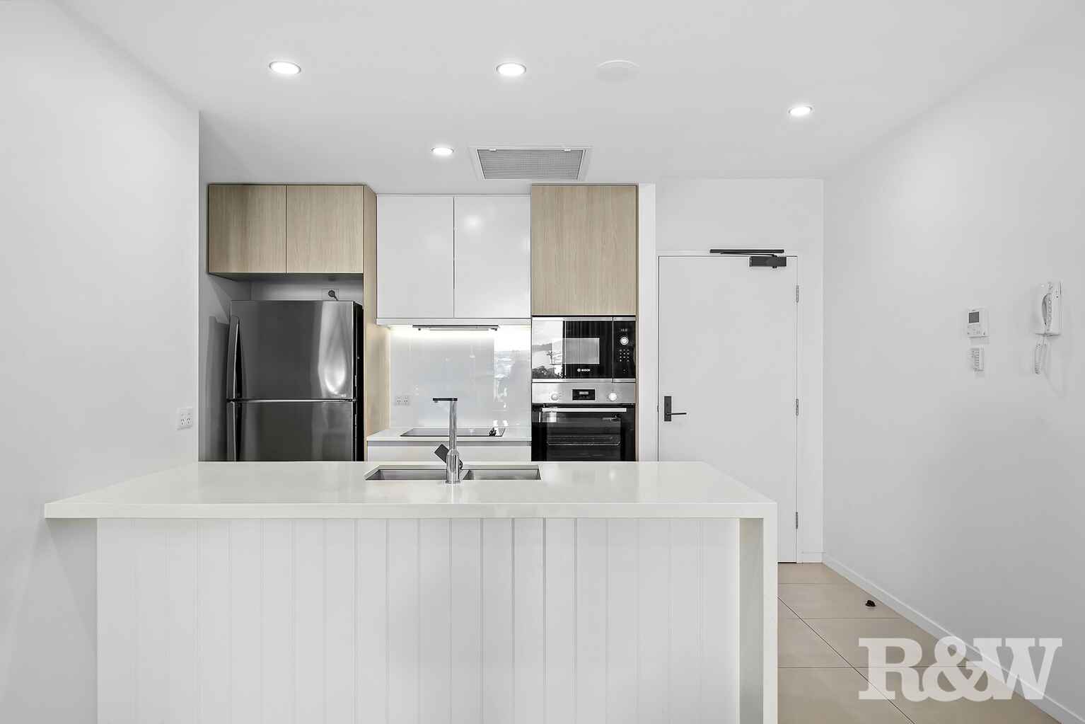 506/8 Zillah Street Stones Corner