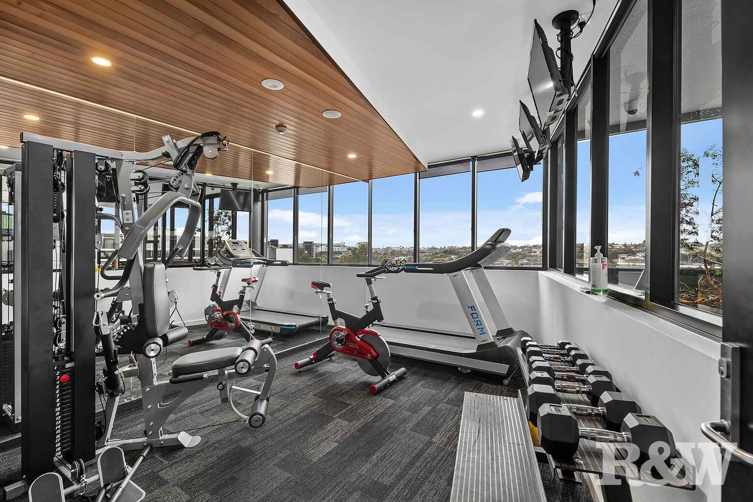 506/8 Zillah Street Stones Corner