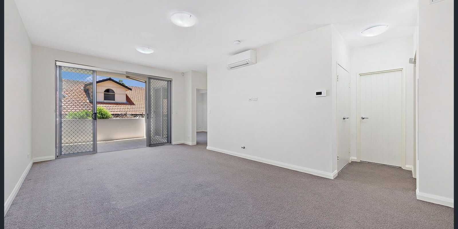 21/19 CRANE STREET Homebush
