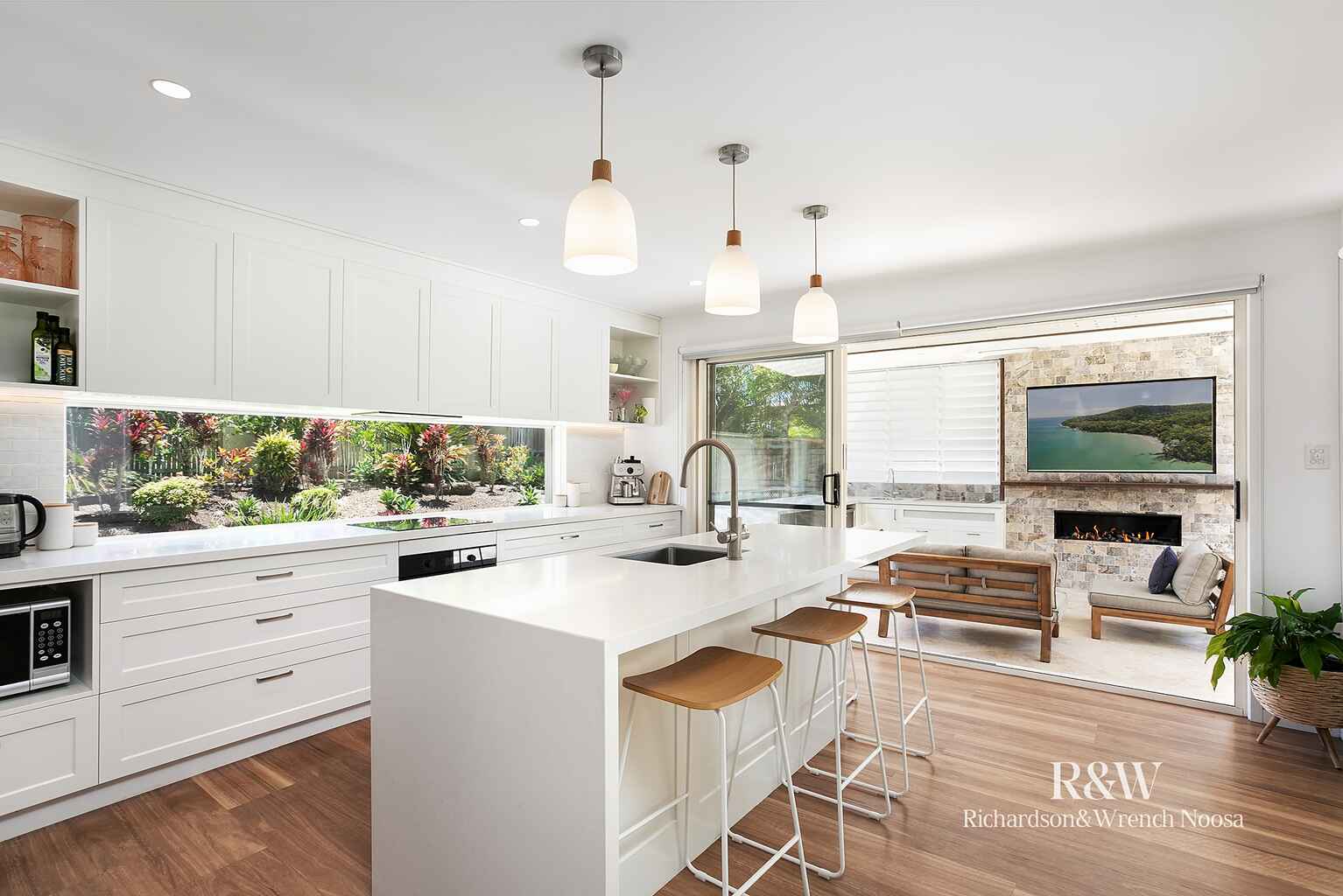 11 Dirum Court Tewantin 11 Dirum Court Tewantin