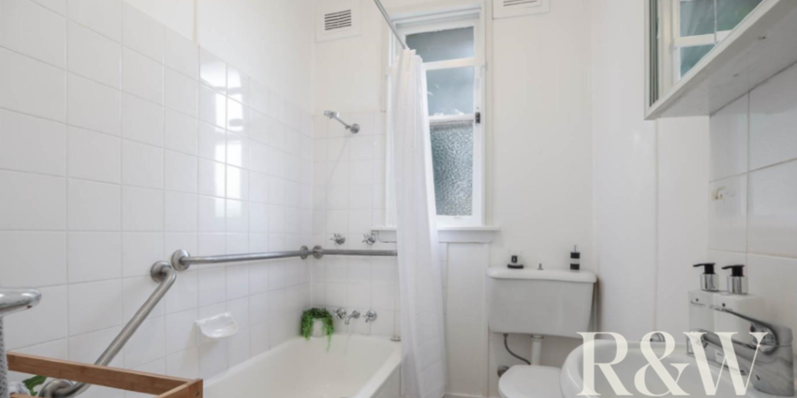 27 Moffat Drive Lalor Park