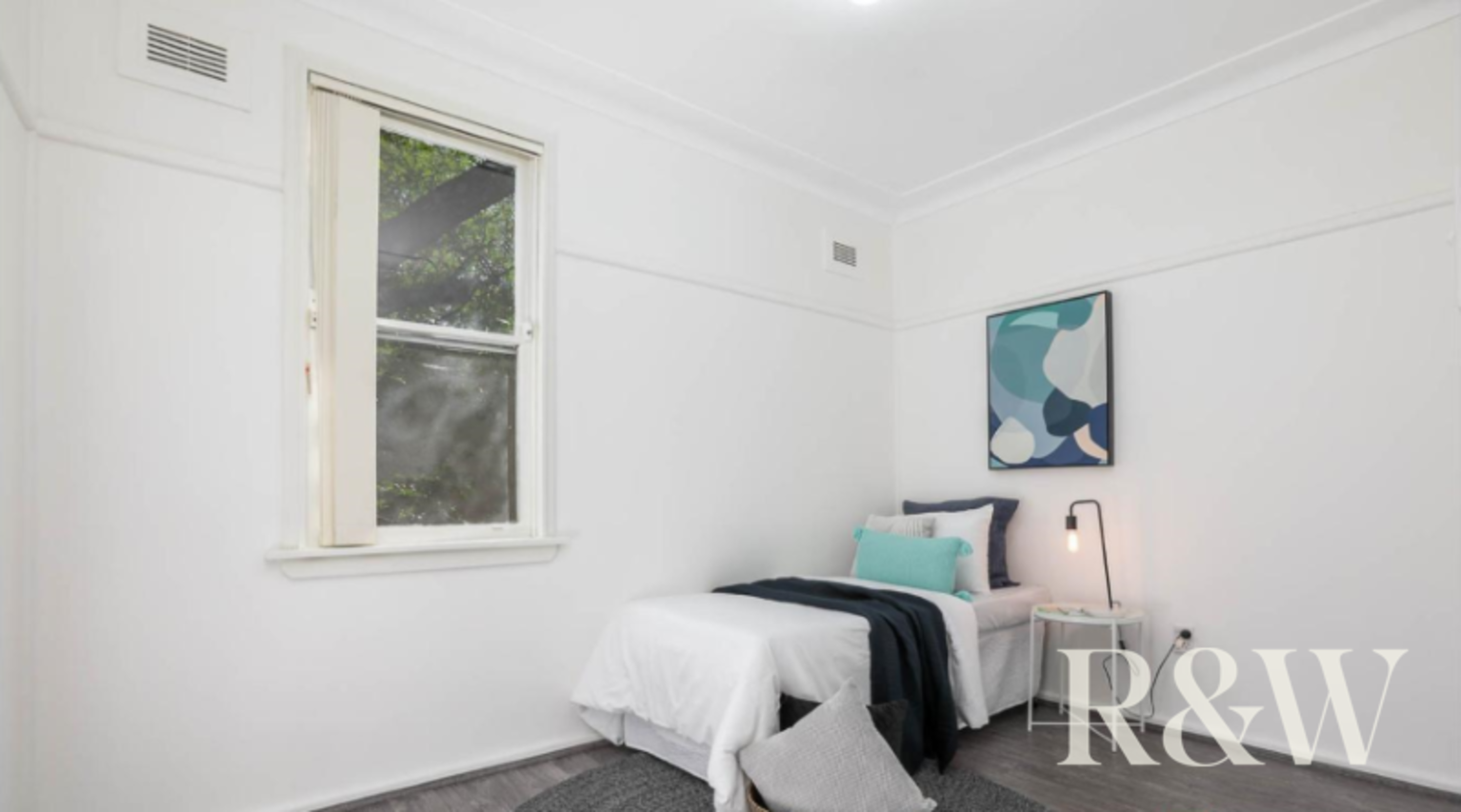 27 Moffat Drive Lalor Park