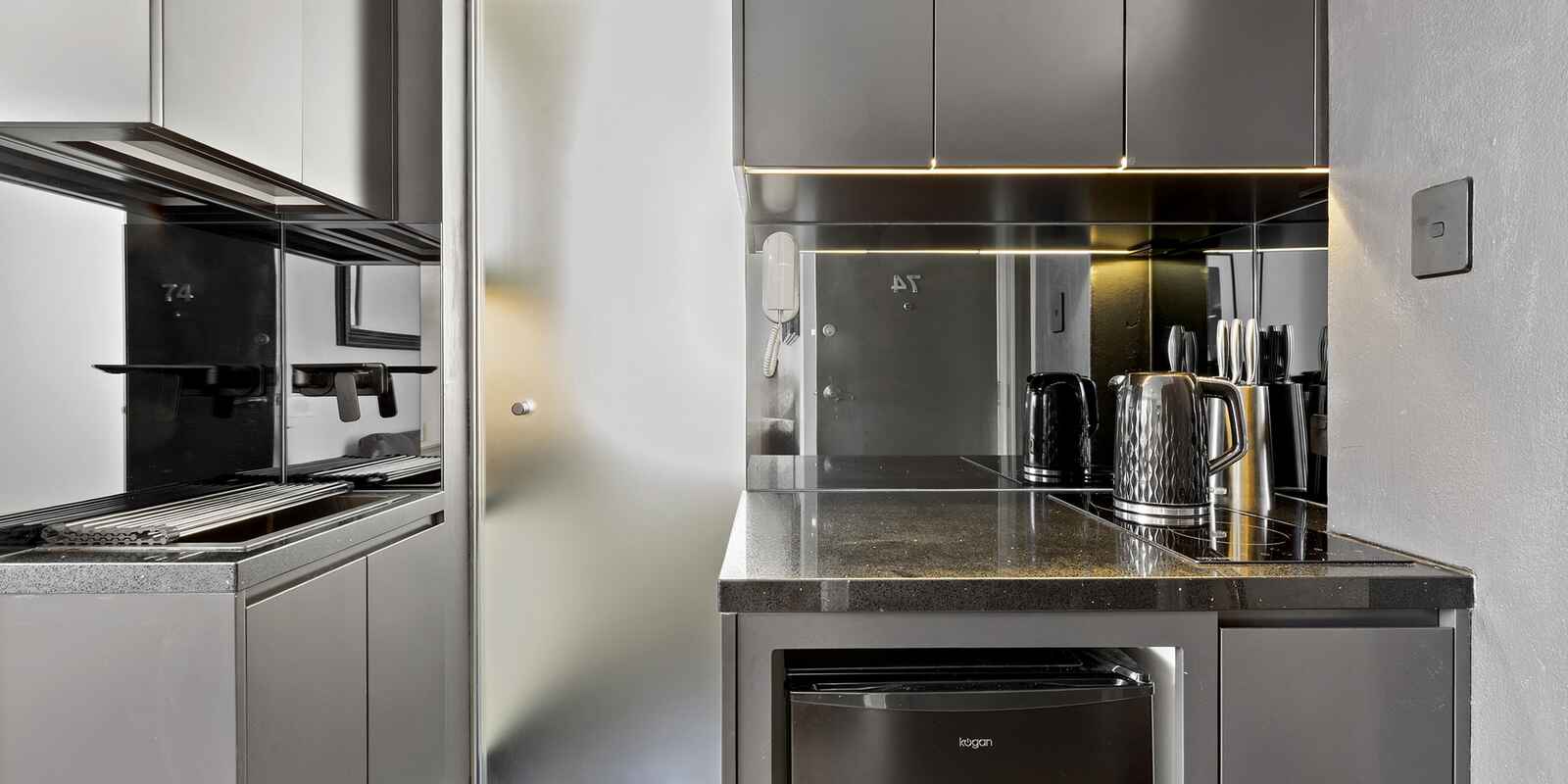 74/27 Ithaca Road Elizabeth Bay