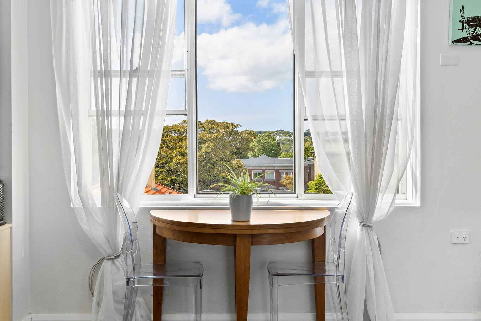 74/27 Ithaca Road Elizabeth Bay