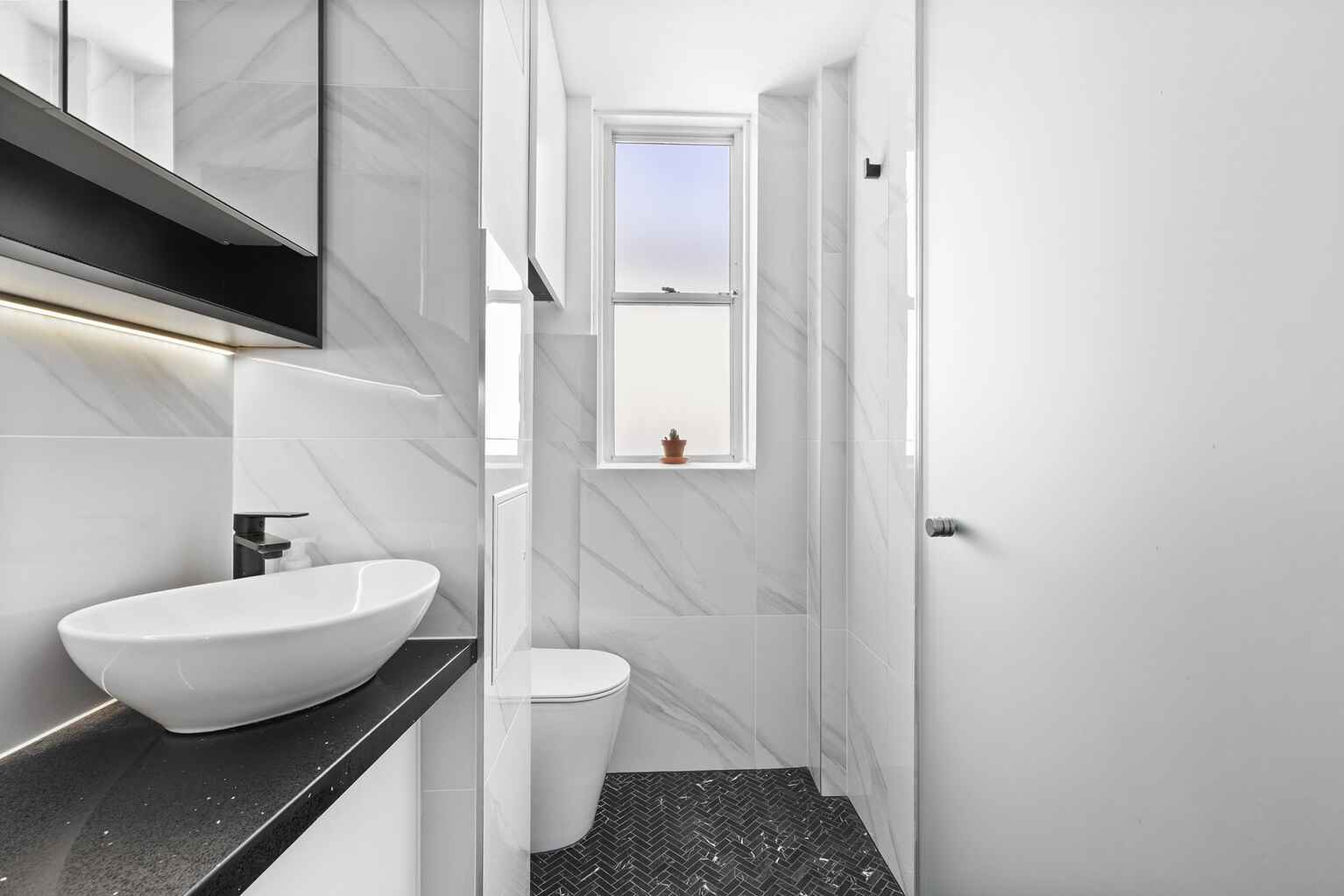 74/27 Ithaca Road Elizabeth Bay