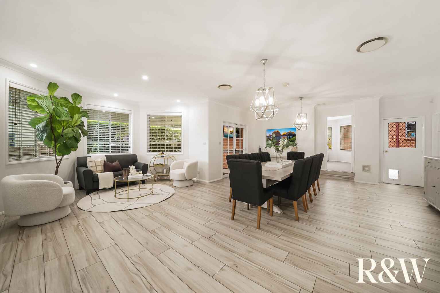 33 LORD CASTLEREAGH CIRCUIT Macquarie Links 33 LORD CASTLEREAGH CIRCUIT Macquarie Links