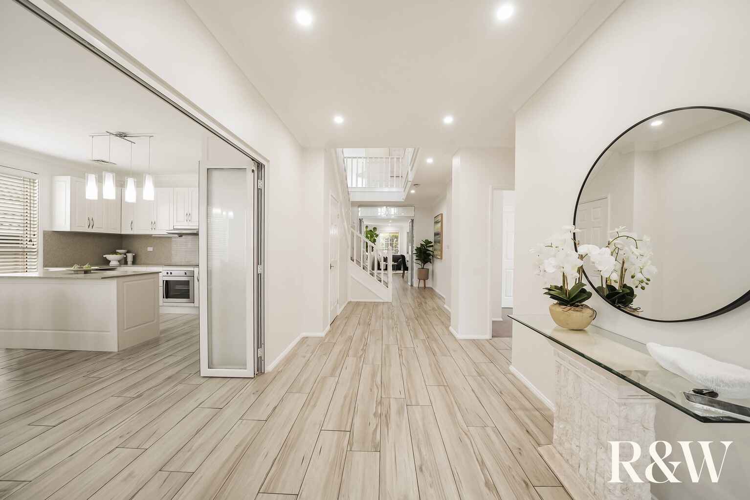 33 LORD CASTLEREAGH CIRCUIT Macquarie Links 33 LORD CASTLEREAGH CIRCUIT Macquarie Links