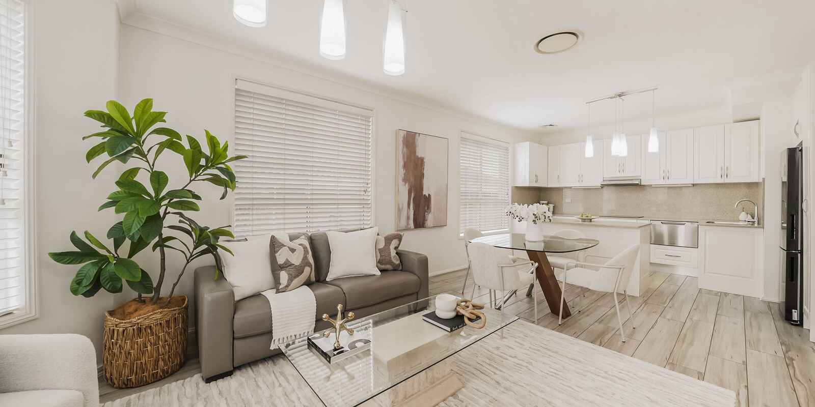 33 LORD CASTLEREAGH CIRCUIT Macquarie Links 33 LORD CASTLEREAGH CIRCUIT Macquarie Links