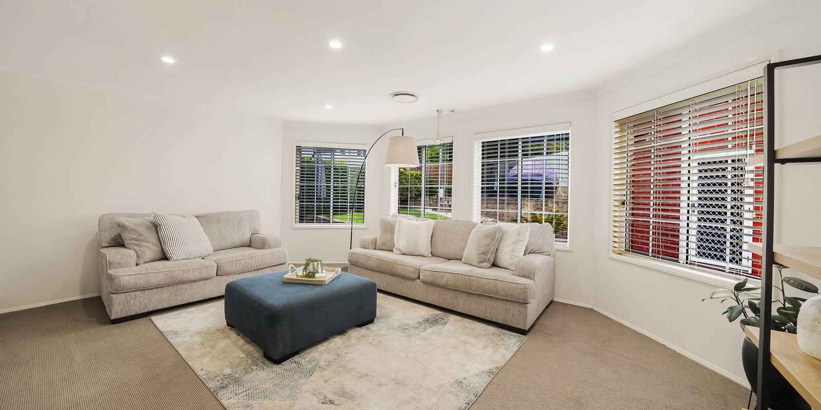 33 LORD CASTLEREAGH CIRCUIT Macquarie Links 33 LORD CASTLEREAGH CIRCUIT Macquarie Links