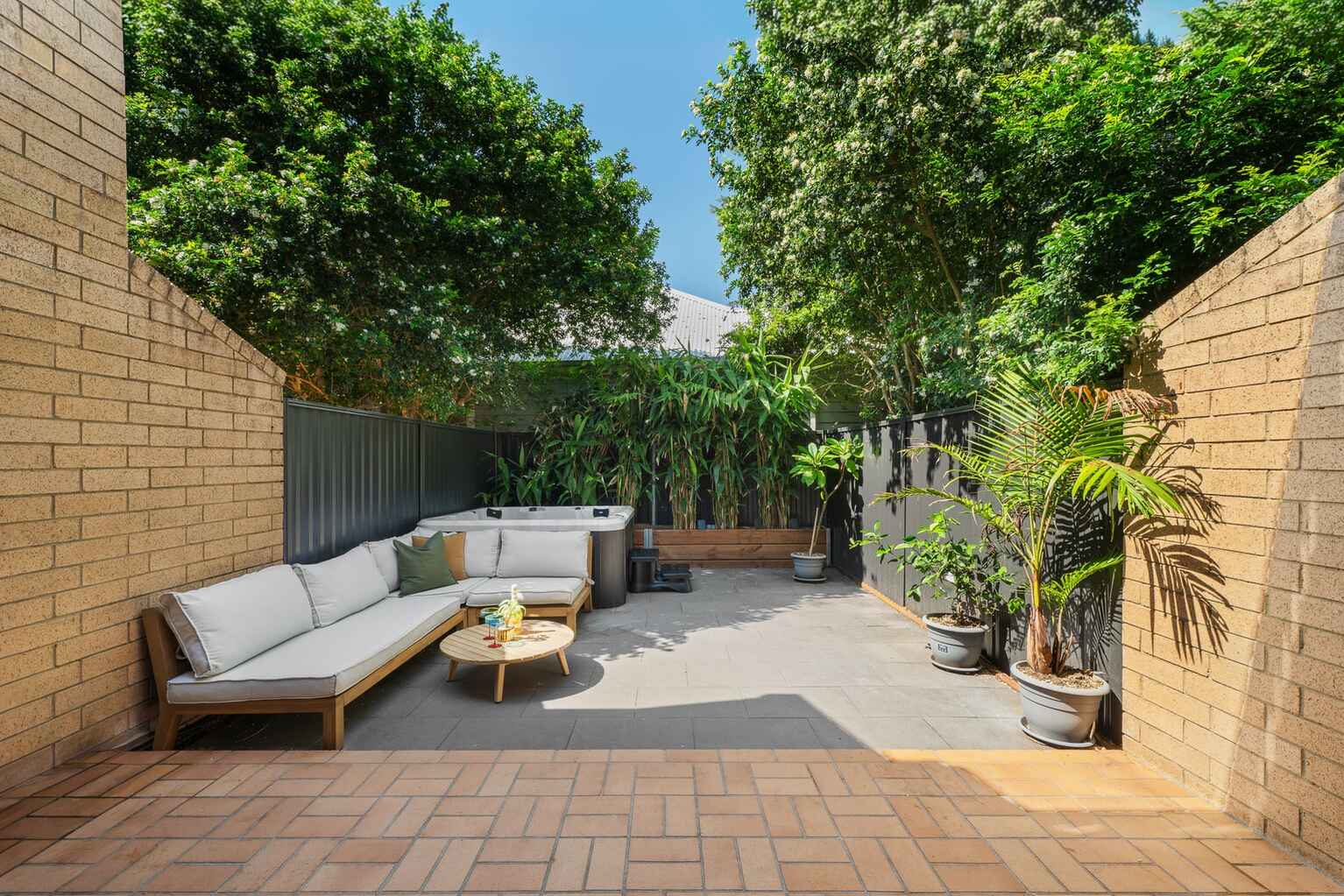 2/55-57 Garnet Street Dulwich Hill