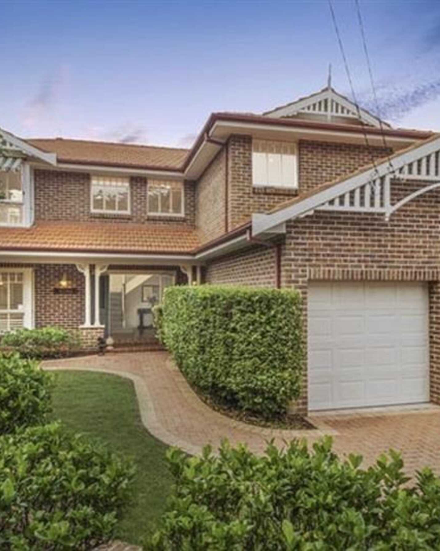 28 Pellisier RD Putney
