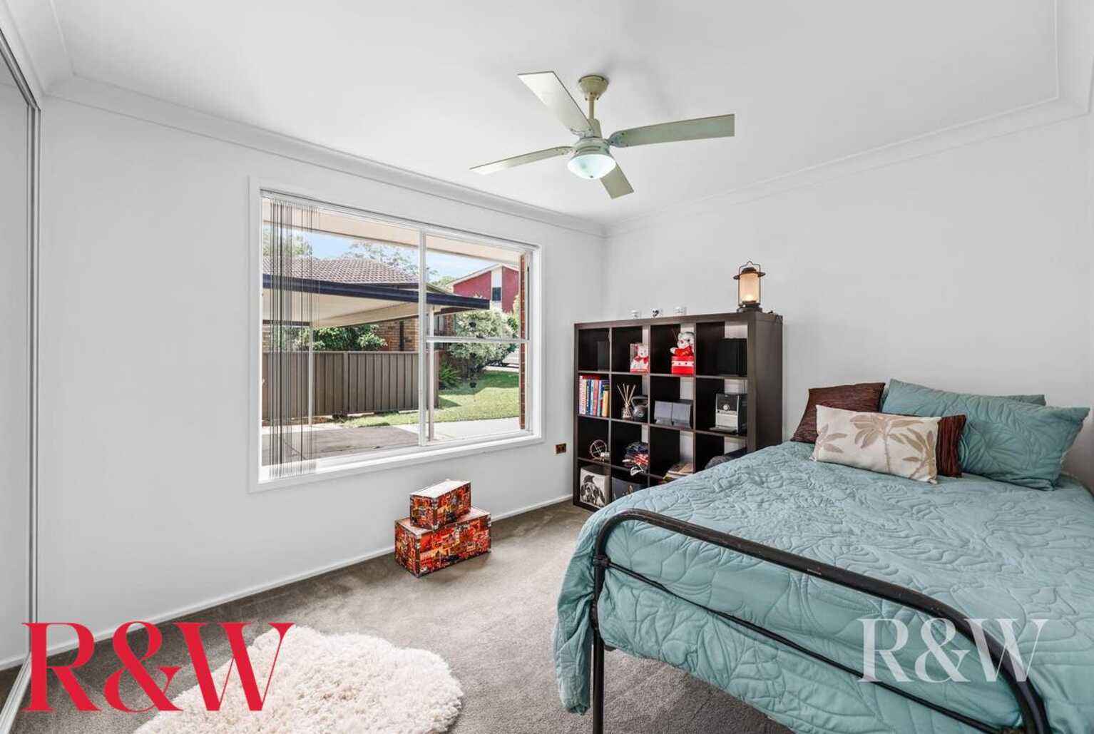 8 Swallow Place Ingleburn 8 Swallow Place Ingleburn
