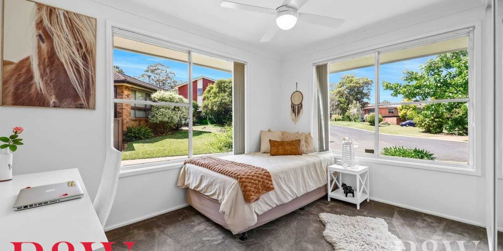 8 Swallow Place Ingleburn 8 Swallow Place Ingleburn