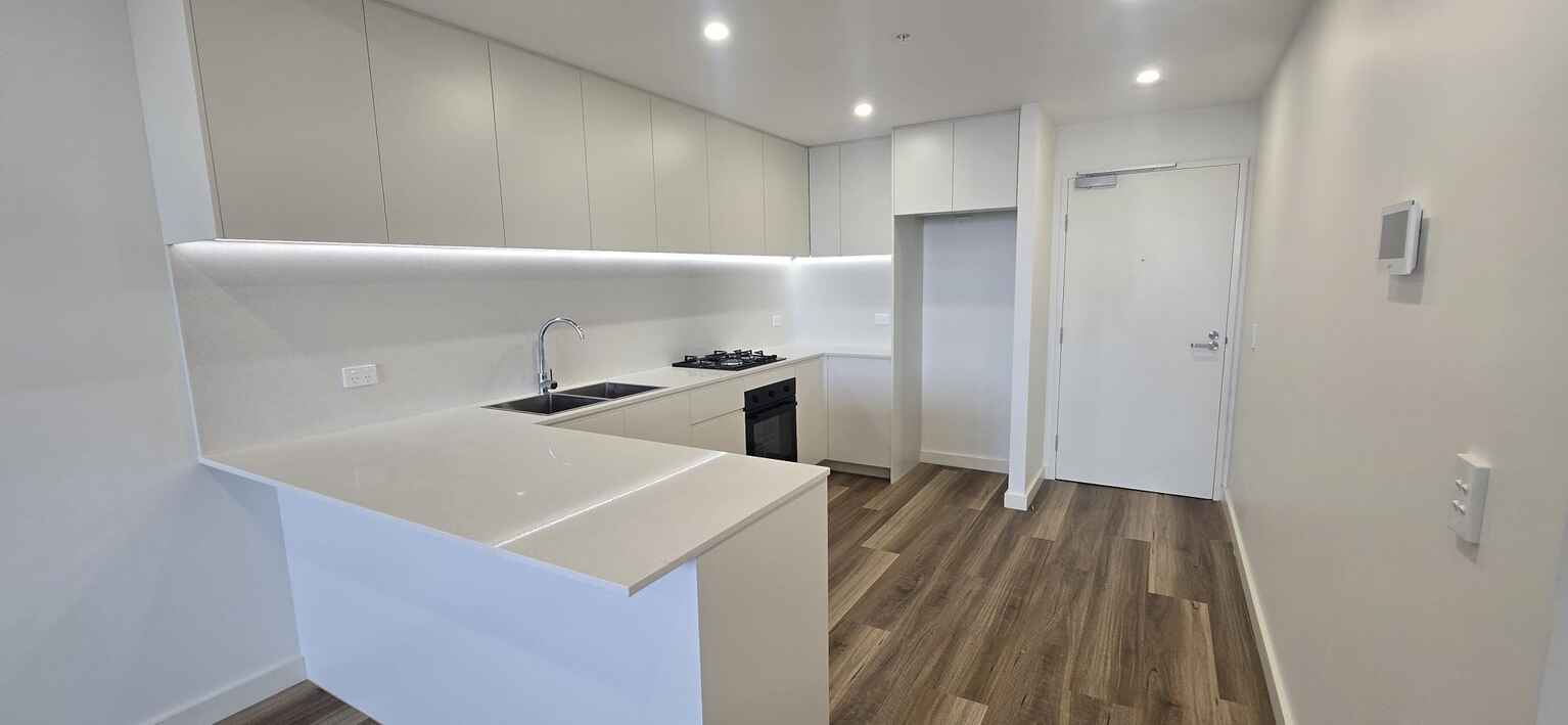 A1003/8 The Crescent Fairfield