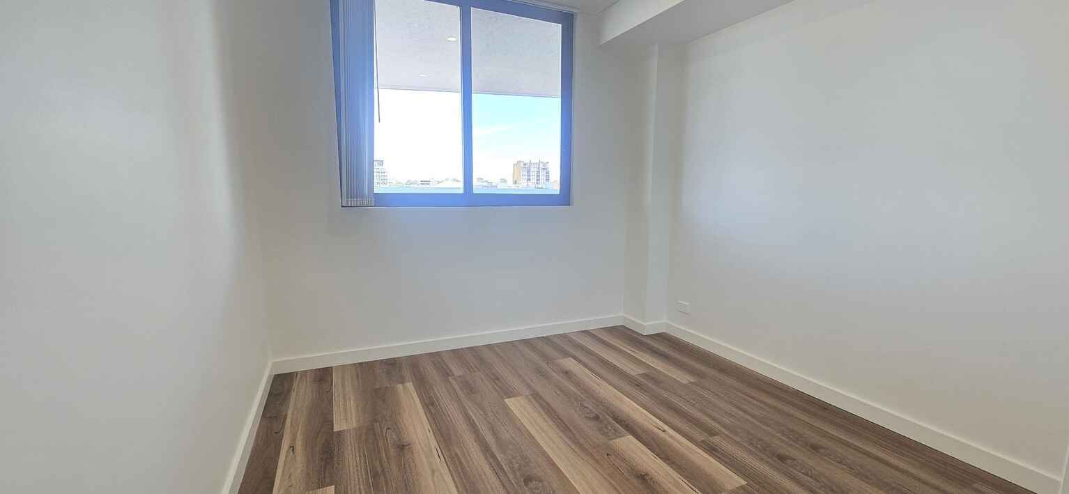 A1003/8 The Crescent Fairfield