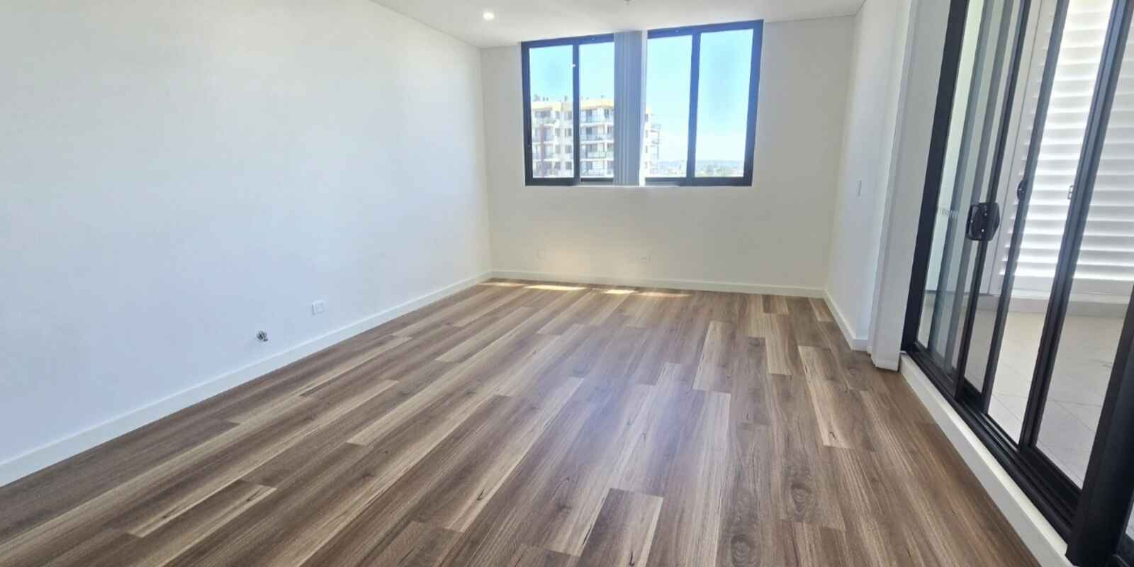 A705/8 The Crescent Fairfield