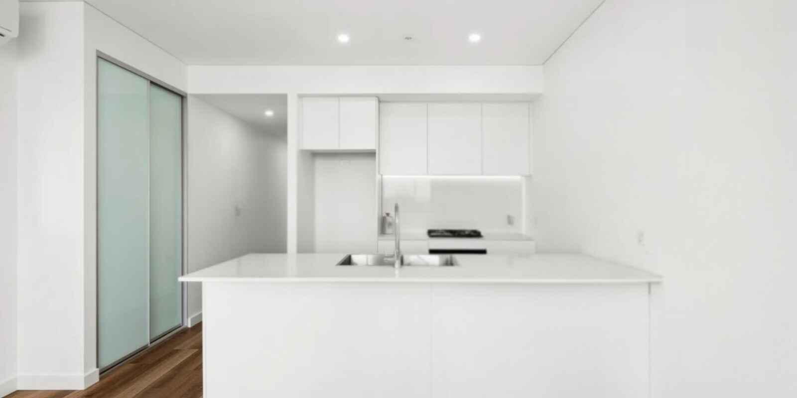 A705/8 The Crescent Fairfield