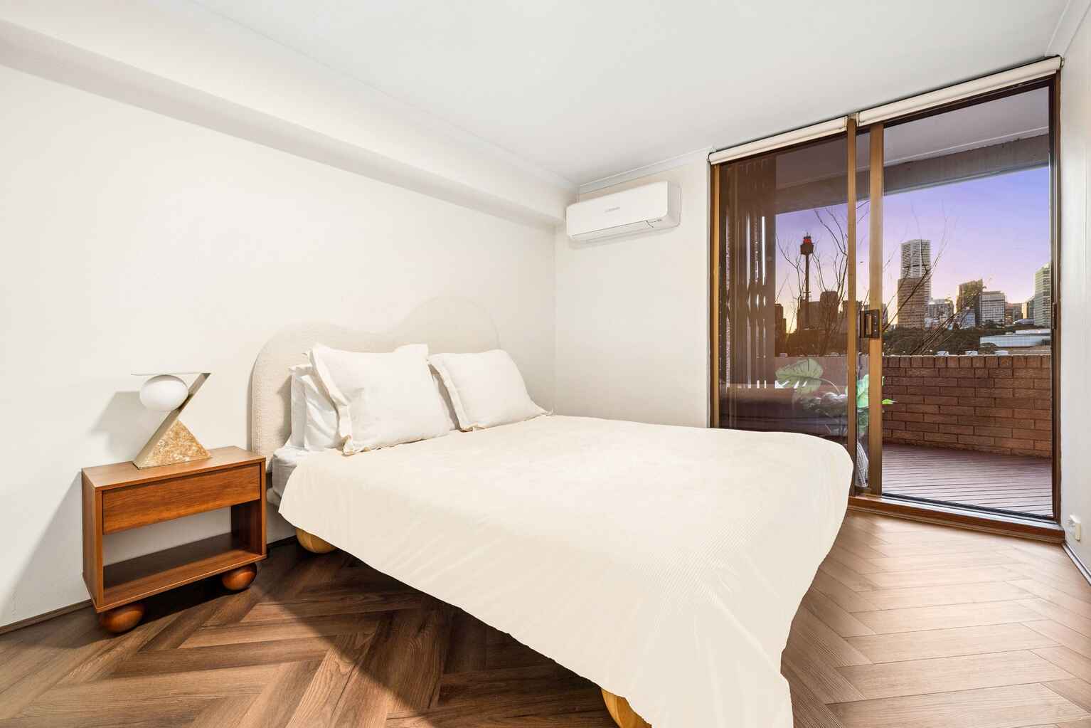 806/73 Victoria Street Potts Point 806/73 Victoria Street Potts Point