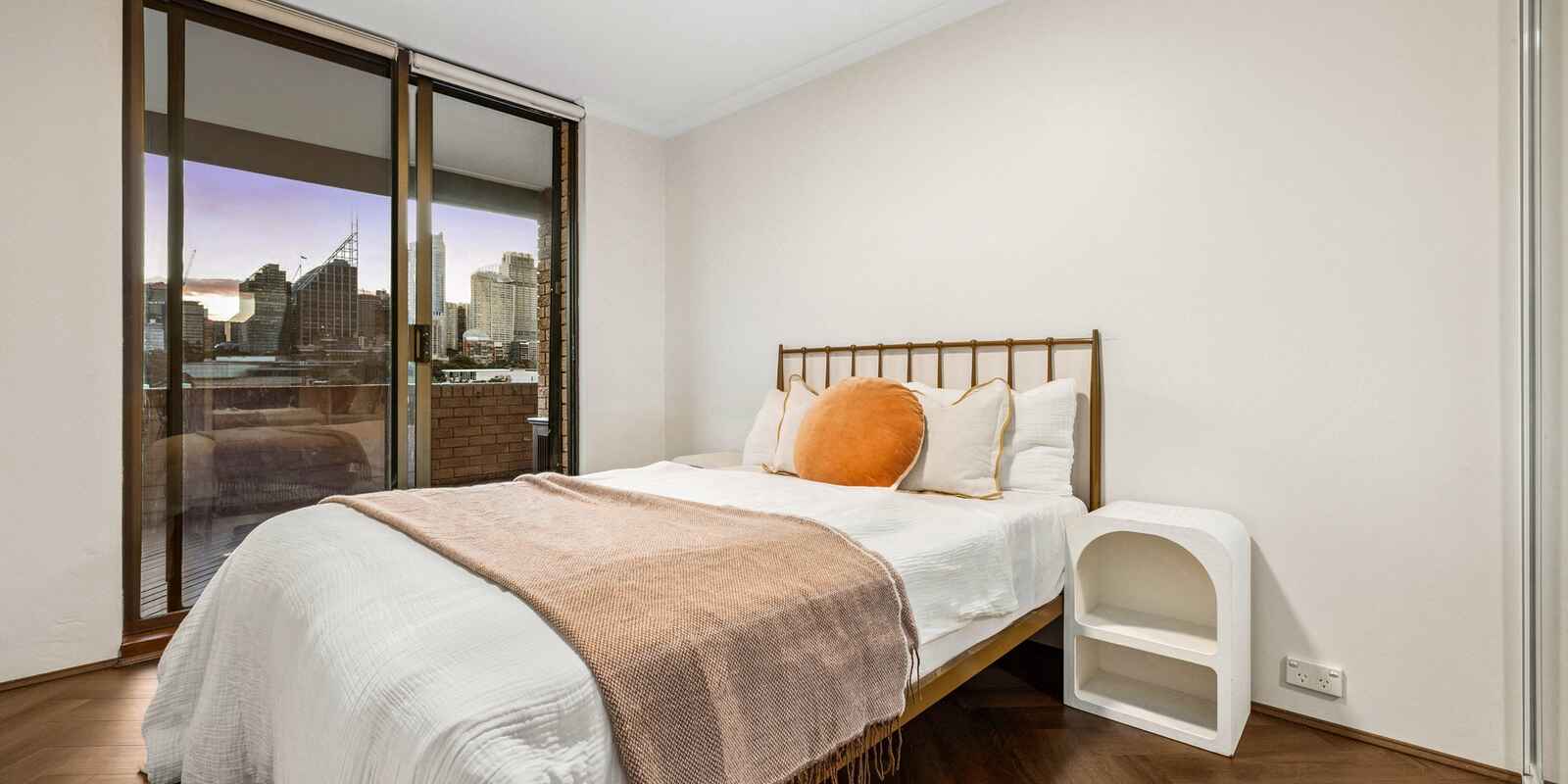 806/73 Victoria Street Potts Point 806/73 Victoria Street Potts Point