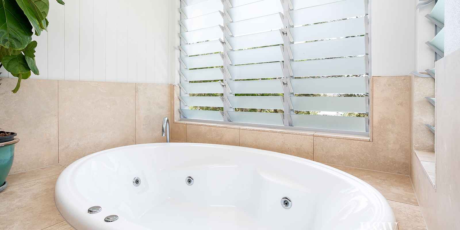 10/6 Serenity Close Noosa Heads