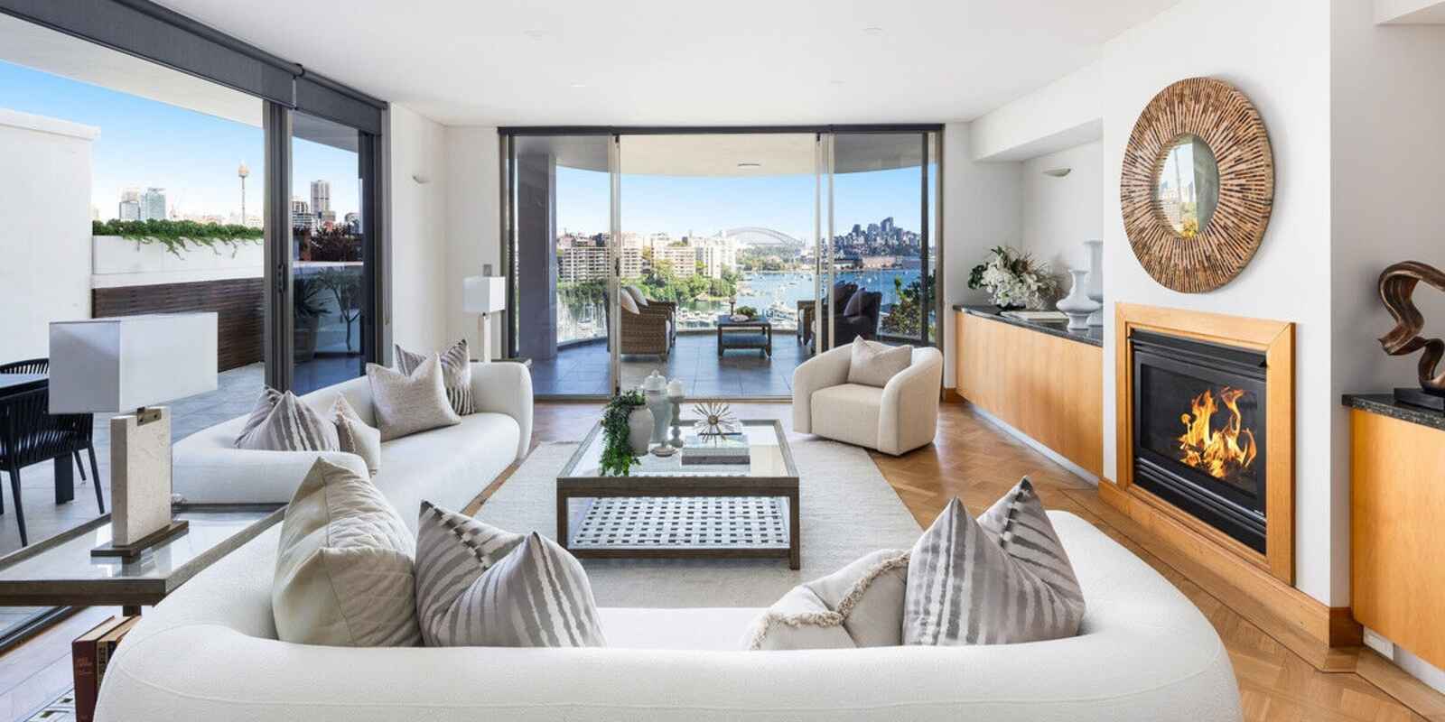 1/50 Mona Road Darling Point