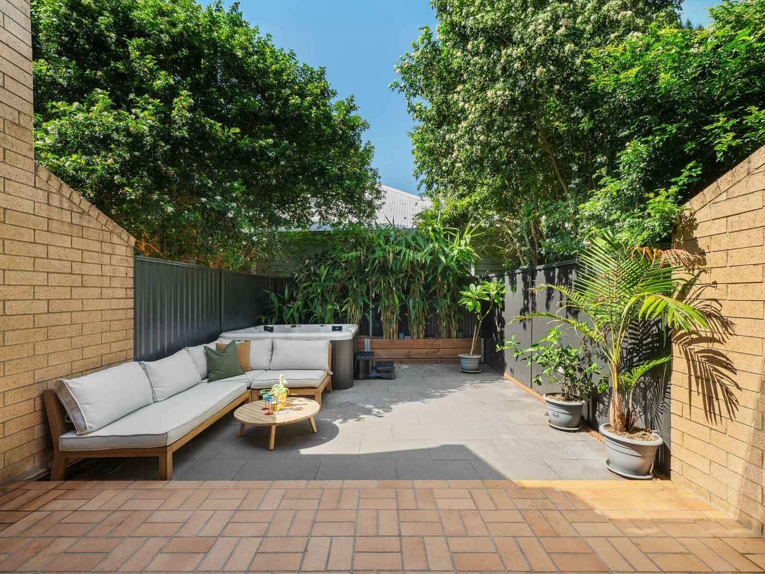 2/55-57 Garnet Street Dulwich Hill