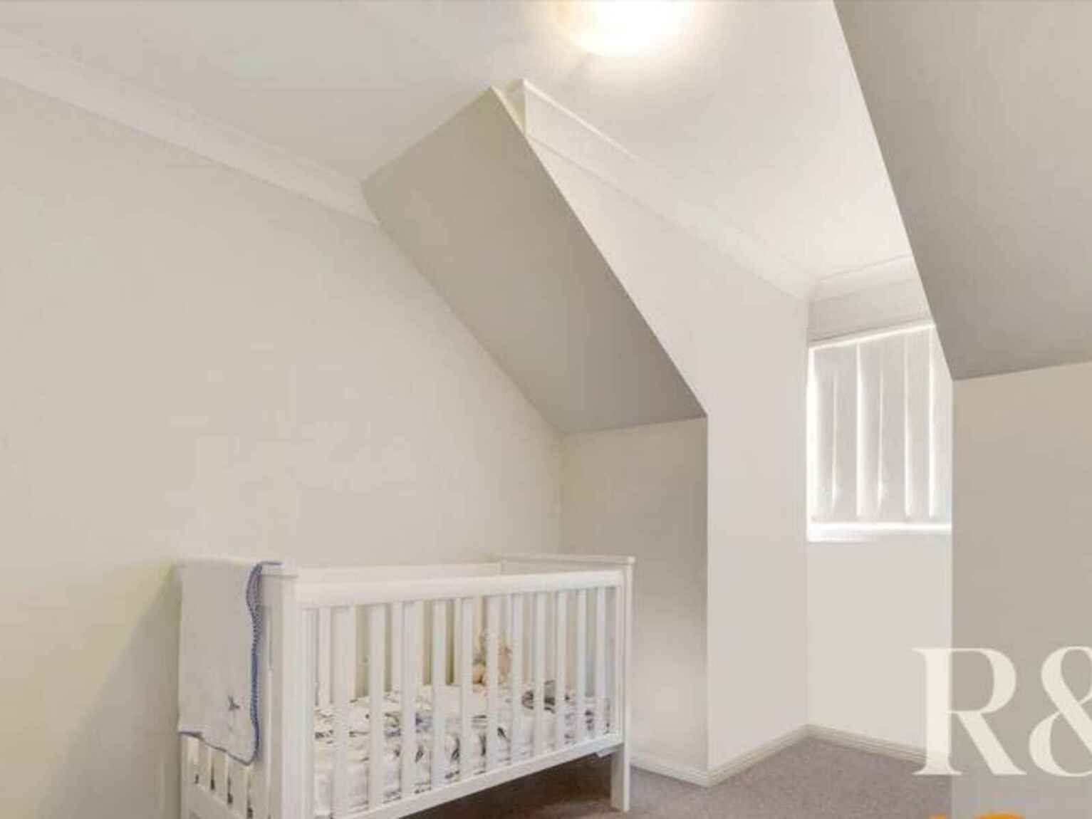 11/98-102 Victoria Street Werrington