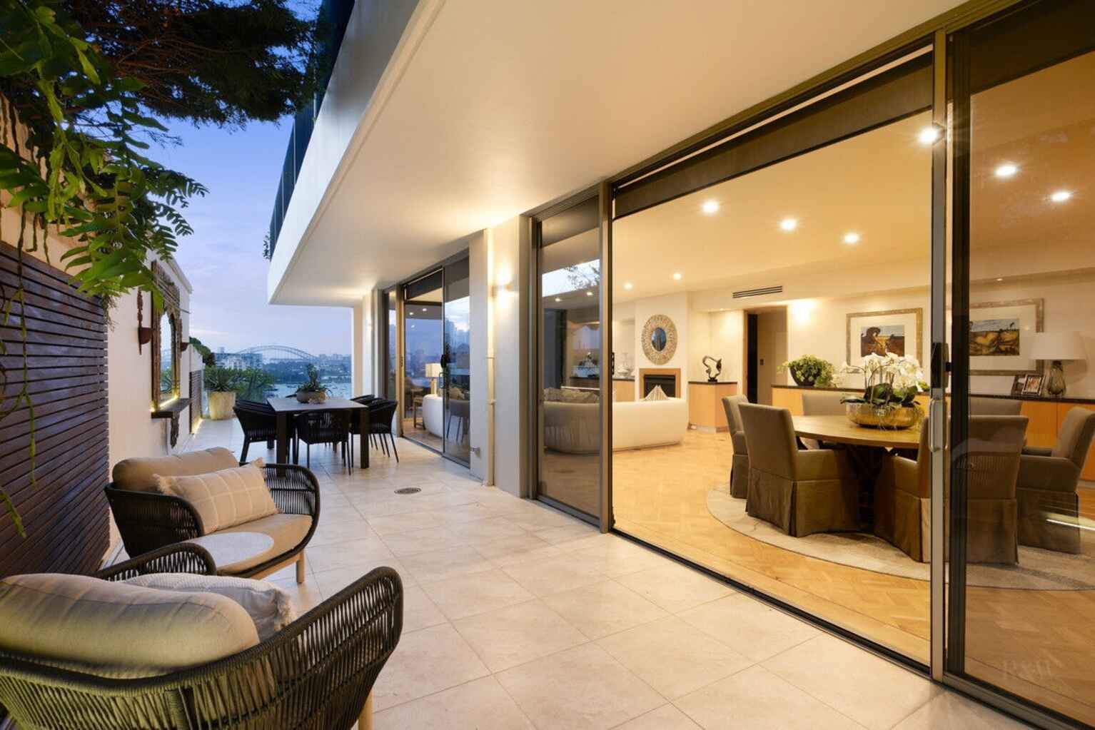 1/50 Mona Road Darling Point