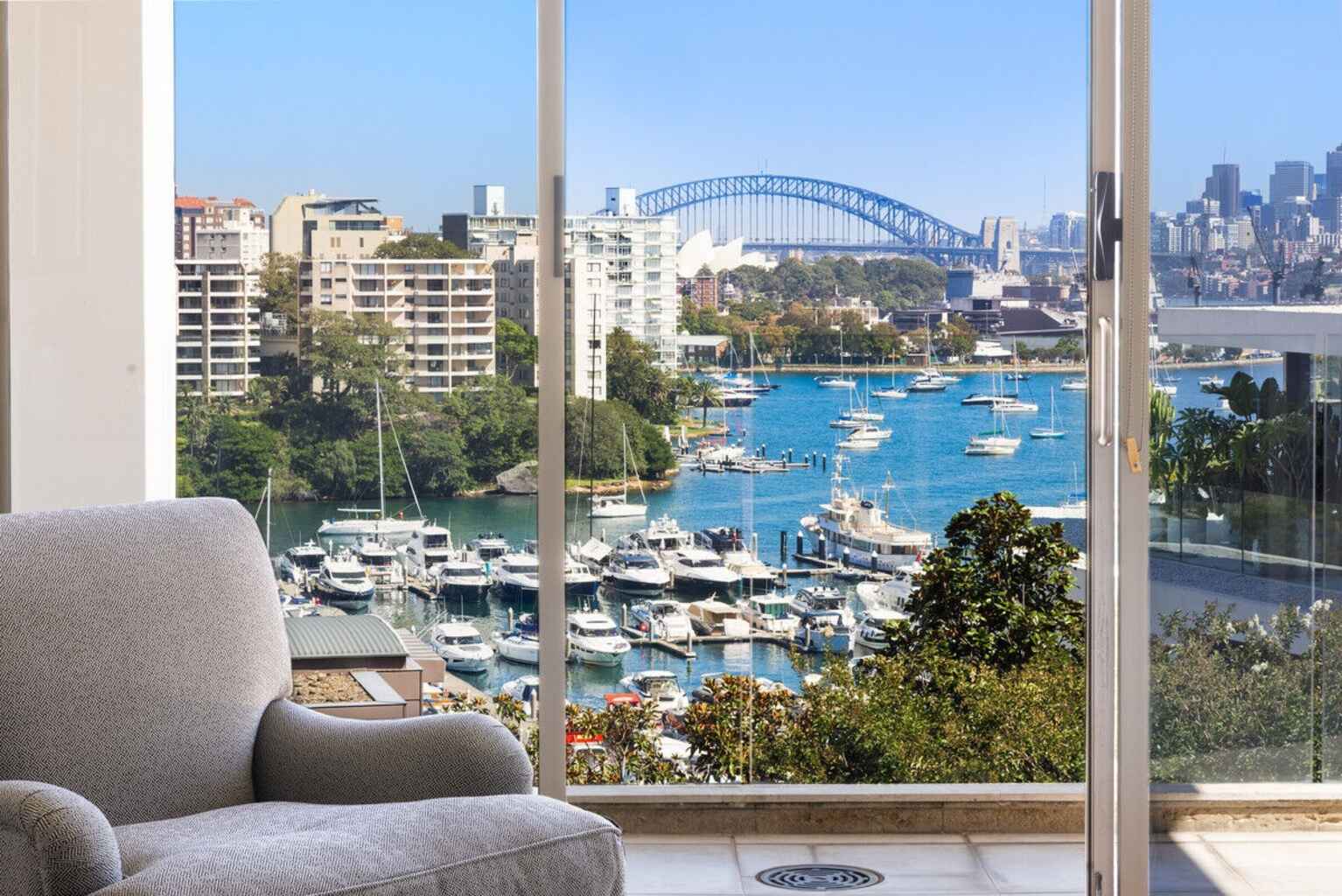 1/50 Mona Road Darling Point