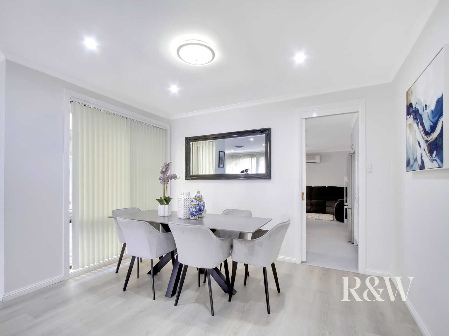 68 Windrush Circuit St Clair