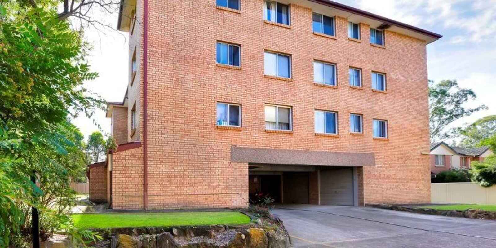 13/54 Park Avenue Kingswood