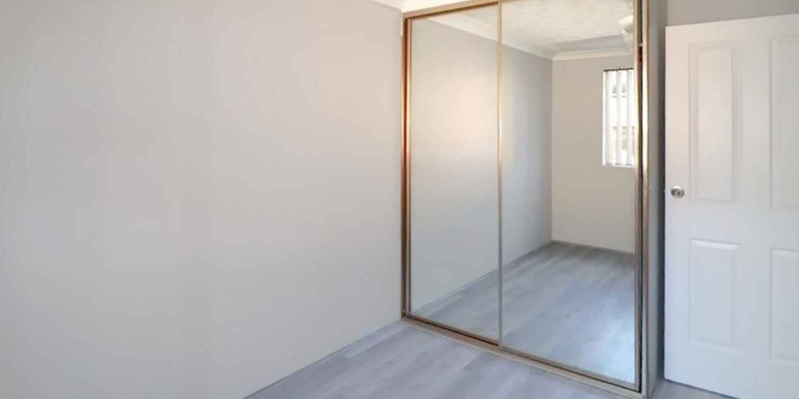 13/54 Park Avenue Kingswood