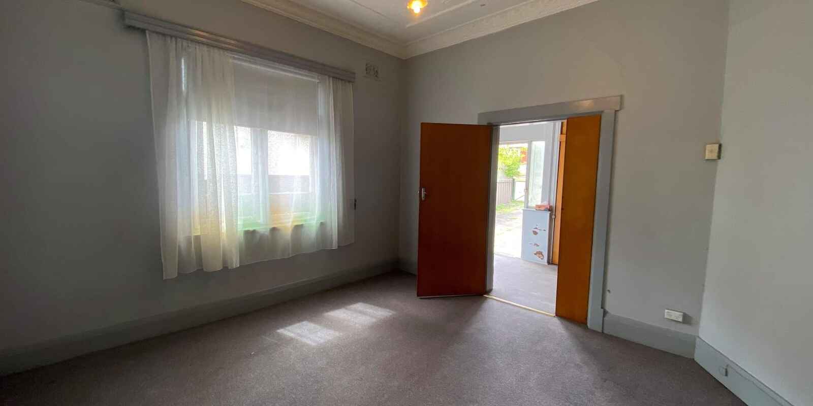 1/8 Swan Ave Strathfield