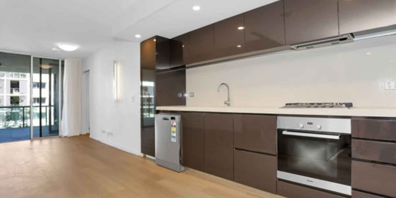 7410/55 Forbes Street West End 7410/55 Forbes Street West End