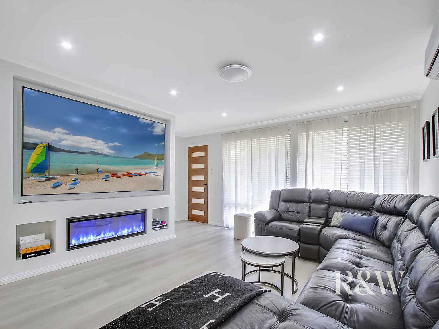 68 Windrush Circuit St Clair