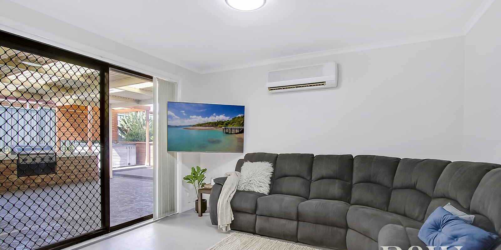 68 Windrush Circuit St Clair
