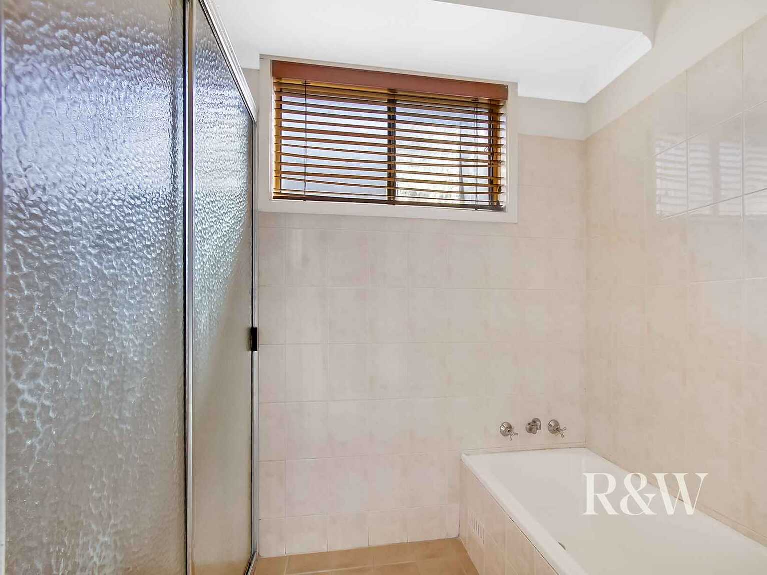 68 Windrush Circuit St Clair