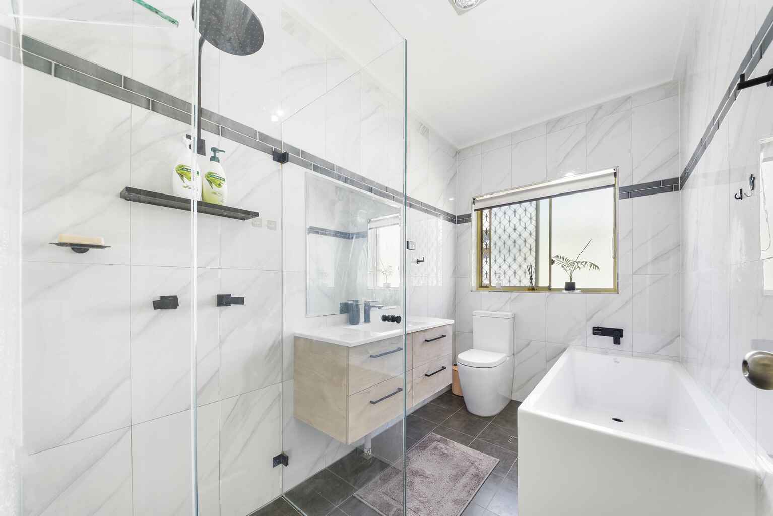 3/68 Greenacre Road Greenacre