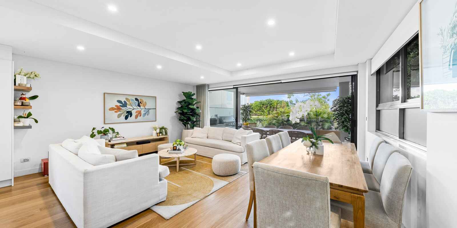 2/26 Carlisle Street Rose Bay