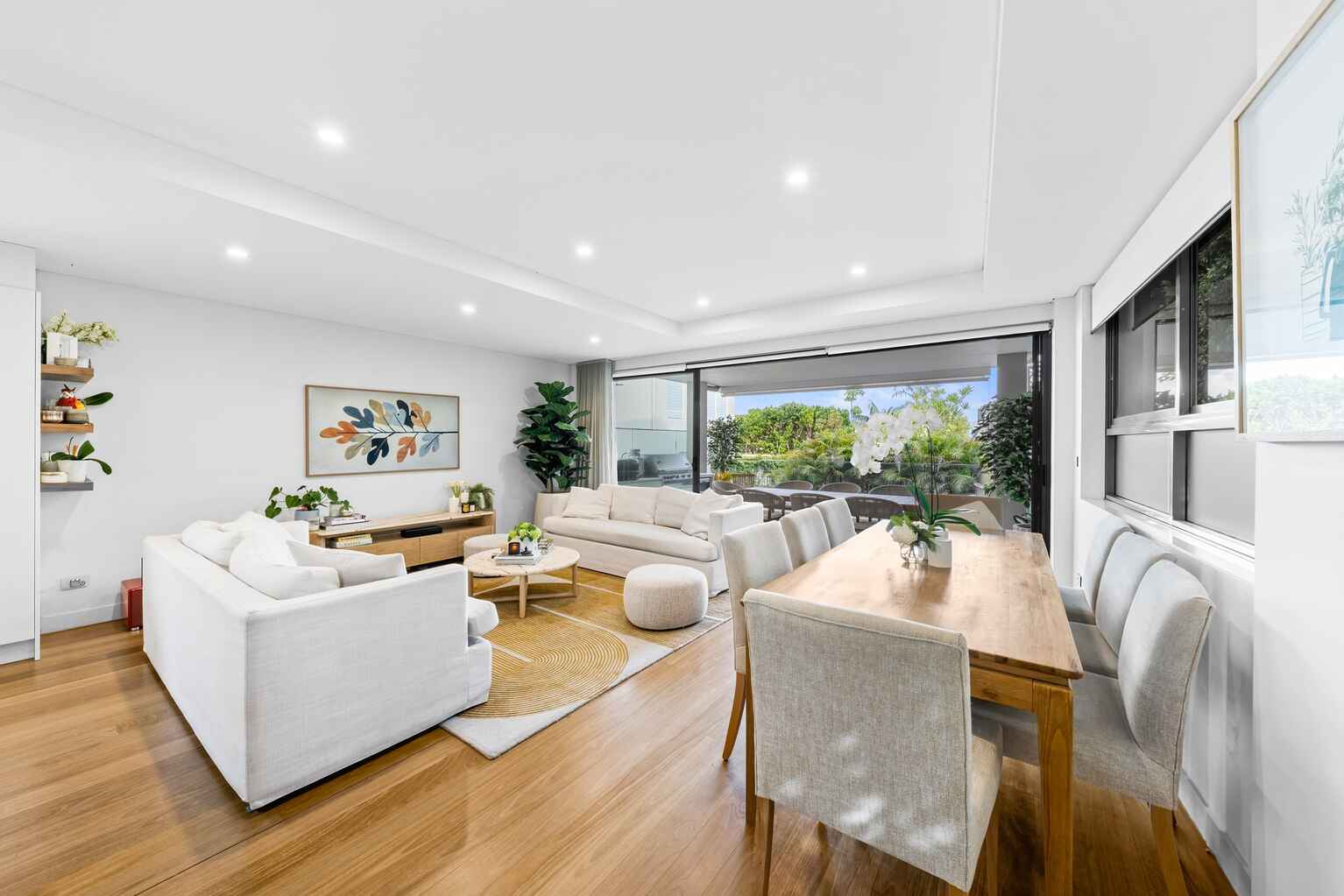 2/26 Carlisle Street Rose Bay
